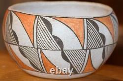 Superb Vintage Handcoiled Acoma Pueblo Olla! MID To Early 1900's/free Shipping