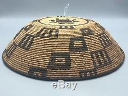 VERY FINE Early Native American Yavapai or Apache Basket Circa 1900