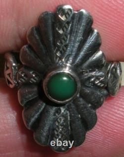 VINTAGE EARLY NAVAJO GREASY GREEN TURQUOISE STERLING SILVER RING SIZE 5 vafo