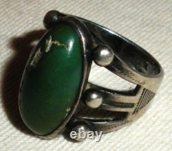 VINTAGE EARLY NAVAJO GREAT GREEN TURQUOISE STERLING SILVER RING SIZE 6 vafo