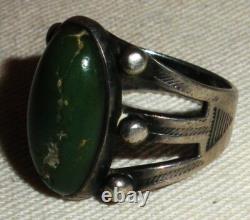 VINTAGE EARLY NAVAJO GREAT GREEN TURQUOISE STERLING SILVER RING SIZE 6 vafo