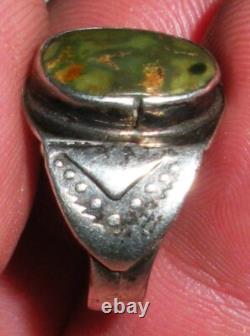 VINTAGE EARLY NAVAJO GREEN TURQUOISE STERLING SILVER RING SZ 5 GREAT STAMPS vafo