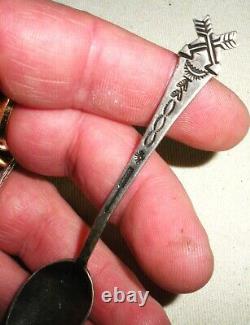 VINTAGE NAVAJO CROSSED ARROW & OTHER STAMPS STERLING SILVER SPOON tuvi