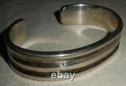 VINTAGE NAVAJO LYNDON TSOSIE CLASSIC EARLY DESIGN STERLING SILVER BRACELET vafo