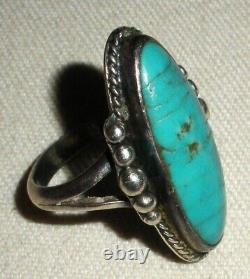 VINTAGE NAVAJO TURQUOISE STERLING SILVER RING GREAT EARLY DESIGN SIZE 7 vafo