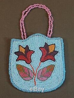 Very Fine Early 1900 Native American Columbia River Contour Beaded Bag Purse