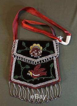 Very Fine Early 1920s Native American Iroquois Wabanaki Mohawk Beaded Bag