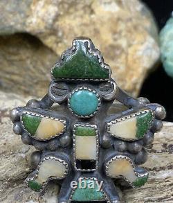 Very Rare! Zuni Leekya Deyuse Sterling Silver & Turquoise Knifewing Ring