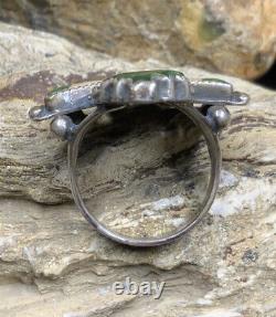 Very Rare! Zuni Leekya Deyuse Sterling Silver & Turquoise Knifewing Ring