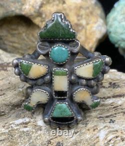 Very Rare! Zuni Leekya Deyuse Sterling Silver & Turquoise Knifewing Ring