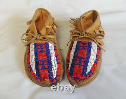 Vintage Early 20th Century Native American Leather And Beaded Moccasins (#2)