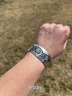 Vintage Early Manuel Hoyungowa Heavy Sterling Silver Claw Tracks Cuff Bracelet