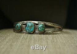 Vintage Early Navajo Sterling Silver Turquoise Cuff Bracelet Large Size