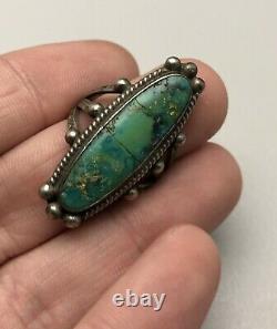 Vintage Navajo. 925 Sterling Silver & Turquoise Early Native American Ring s8