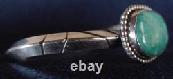 Vintage Old Pawn Navajo Knife Edge Sterling Silver Big Turquoise Cuff Bracelet