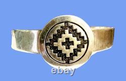 Vtg Signed Early Tommy Jackson Navajo Sterling Silver Cuff Bracelet SMALL 5.25