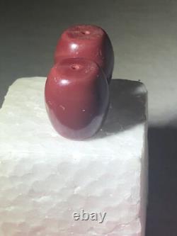 2 Perles Bourdons Lourd de Bourgogne D'un Cadre Avec des Artefacts Amérindiens D'Arizona