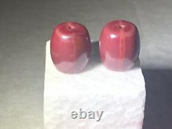 2 Perles Bourdons Lourd de Bourgogne D'un Cadre Avec des Artefacts Amérindiens D'Arizona