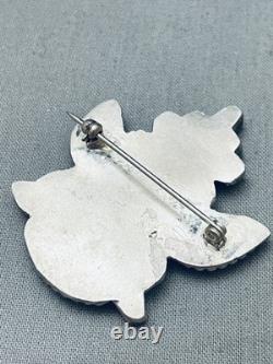Ancien Pin en Incrustation d'Argent Sterling avec Turquoise Verte Zuni Vintage Précoce