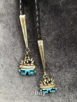 Ancien danseur d'aigle Zuni vintage des années 50-60 avec incrustation de turquoise et coquillage, non signé