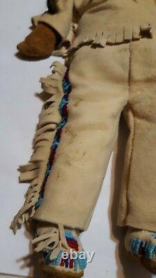 Antique 16 Doll Leather Beads Native American Indian Early C. 19th C