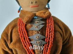 Antique Amérindien Navajo Doll Fin Du 19ème Ou Au Début Du 20ème Siècle