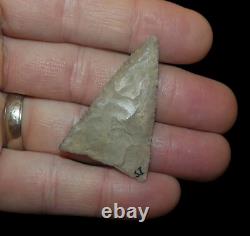 Artefact de flèche indien triangulaire précoce du sud du Texas, relique de collection.