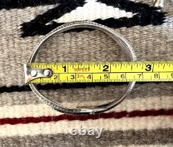 BRACELET EN ARGENT ENROULÉ MÉGA RARE AVEC YEUX TURQUOISES FAIT MAIN NAVAJO