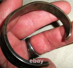 BRACELET EN ARGENT STERLING NAVAJO ANCIEN VINTAGE SIMPLE CLASSIQUE AVEC MOTIFS EN STAMPWORK