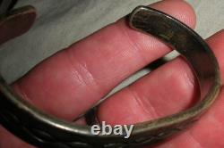 BRACELET EN ARGENT STERLING NAVAJO VINTAGE ANCIEN SIMPLE CLASSIQUE AVEC MOTIFS À TAMPOGRAPHIE vafo