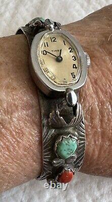 BRACELET-MONTRE MANCHETTE VINTAGE EN TURQUOISE ET CORAIL WJ WAYNE JOSIE PANTEAH ZUNI ANCIEN