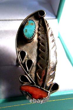 Bague Vintage 'Old Pawn' Navajo en corail et turquoise incrusté de plumes en argent sterling 925 taille 7