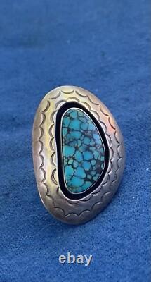 Bague en argent sterling Mid Century Moderniste Navajo de Henry Sam avec turquoise en toile d'araignée