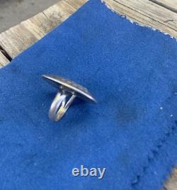 Bague en argent sterling Mid Century Moderniste Navajo de Henry Sam avec turquoise en toile d'araignée