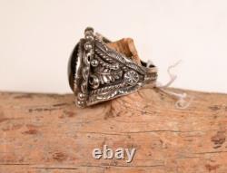 Bague en argent sterling et onyx Navajo début du XXIe siècle taille 10