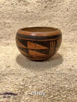 Bol en céramique polychrome Hopi Tewa Pueblo antique et lourd