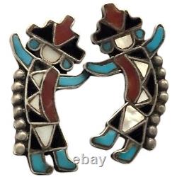 Boucles d'oreilles à vis du début des années 1940 Zuni Rainbowman Multistone Channel Inlay