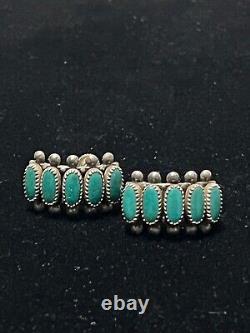 Boucles d'oreilles en turquoise et aiguille native américaine anciennes avec vis en argent, sig