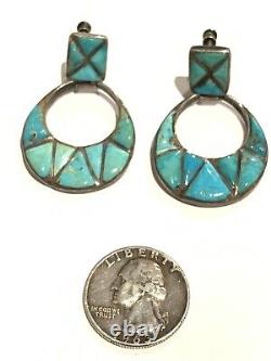 Boucles d'oreilles vintage en argent sterling et turquoise de Zuni avec incrustations en canal