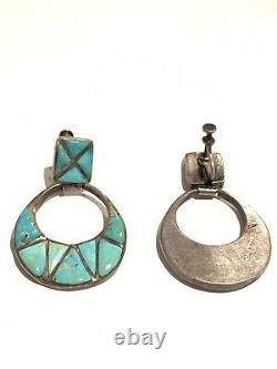 Boucles d'oreilles vintage en argent sterling et turquoise de Zuni avec incrustations en canal