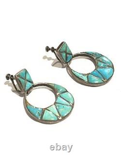 Boucles d'oreilles vintage en argent sterling et turquoise de Zuni avec incrustations en canal