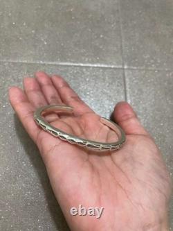 Bracelet en argent sterling signé Jennifer Curtis - Bijoux indiens Navajo