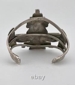 Bracelet large en laiton avec incrustation de plusieurs pierres précieuses Zuni Knifewing de Frank Vacit