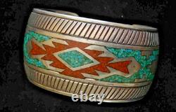 Bracelet manchette Navajo en argent de Tommy Singer avec incrustations de corail et turquoise