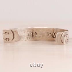 Bracelet manchette en argent sterling Fred Harvey Stamp Work Whirling Log 7' de première qualité