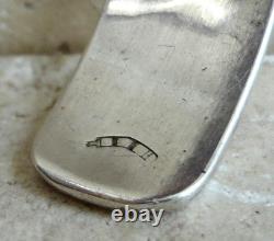 Bracelet manchette en argent sterling superposé Hopi Tony Kyasyousie avec 5 Kokopelli, vintage du début des années 1970