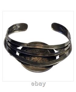 Bracelet natif américain en argent sterling Navajo vintage des années 1940