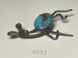 Broche en argent sterling navajo des années 1900 avec une effigie de cerf et une pierre centrale en turquoise