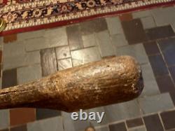 Broyeur de grains de maïs amérindien ancien