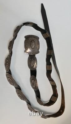 CEINTURE CONCHO NAVAJO DE DEUXIÈME PHASE Début des années 1900. 46 Cuir BRONZE SOUDÉ